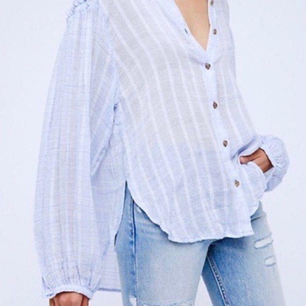 Free People Headed to the Highlands Button Up Top in Blue/White (XS)